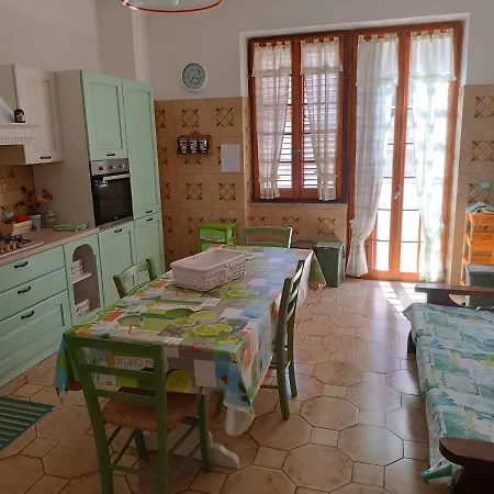 דירה Brezza Marina & L'oasi Blu קאסטלסארדו