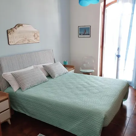 Brezza Marina & L'oasi Blu * קאסטלסארדו