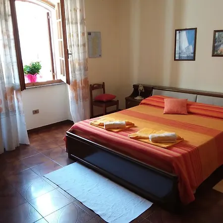 Brezza Marina & L'oasi Blu דירה קאסטלסארדו